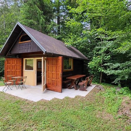 Glamping Fikfak Ξενοδοχείο Μπλεντ Εξωτερικό φωτογραφία